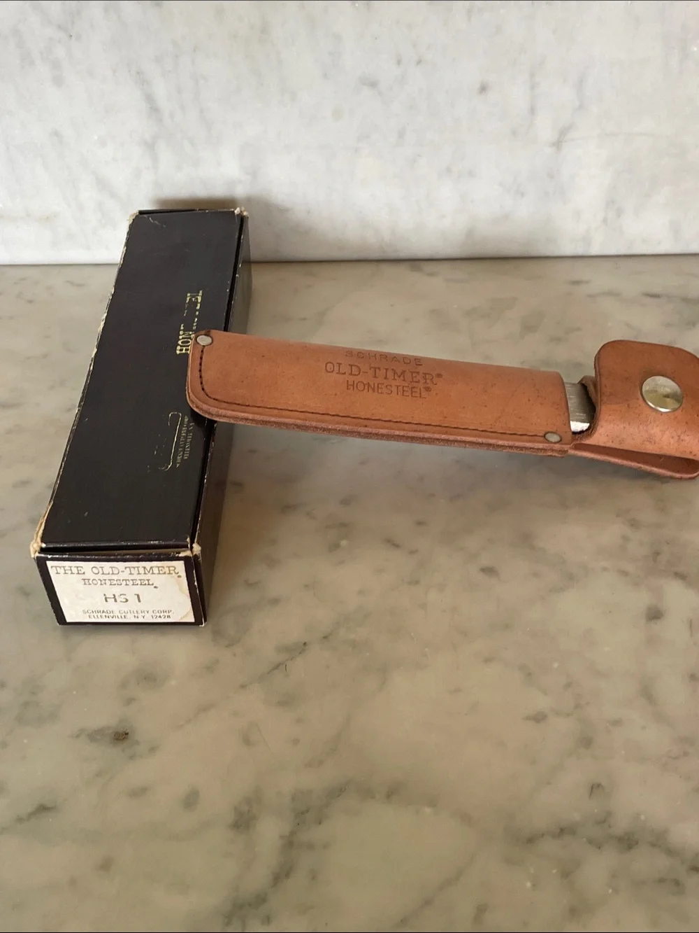 SCHRADE The Old-Timer Silver Honesteel Sharpener & Brown Leather Sheath IOB